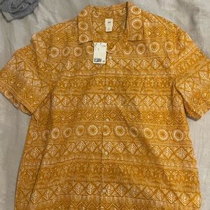 H&M short sleeve button down